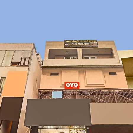 Hotel O Amazing Guest House New Delhi Luaran gambar